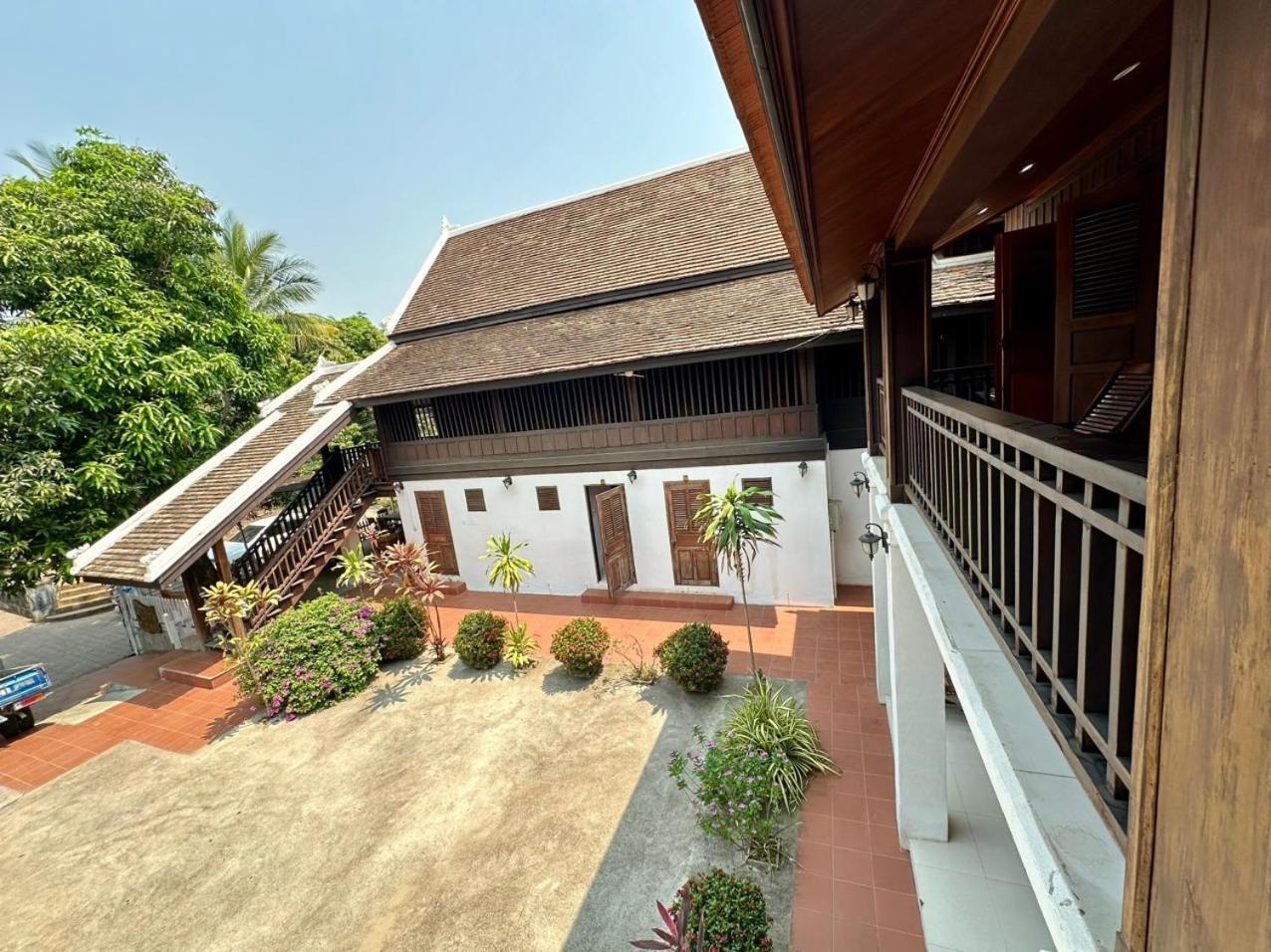 Residence Boutique Hotel Luang Prabang Esterno foto