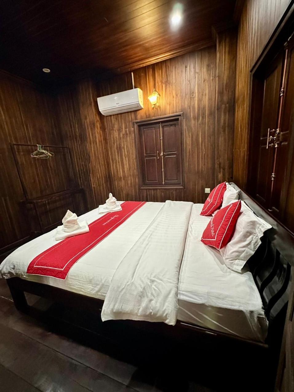 Residence Boutique Hotel Luang Prabang Esterno foto