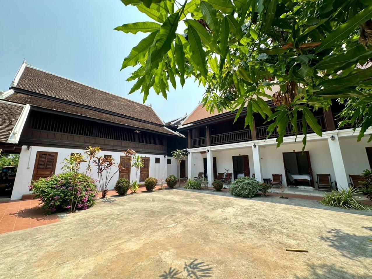 Residence Boutique Hotel Luang Prabang Esterno foto