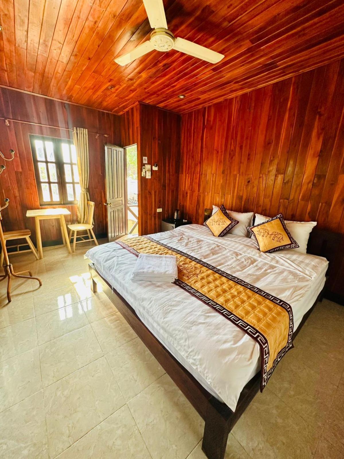 Residence Boutique Hotel Luang Prabang Esterno foto